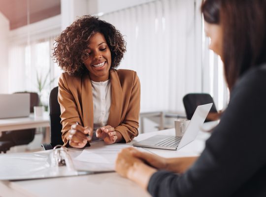 Client consulting with a agent